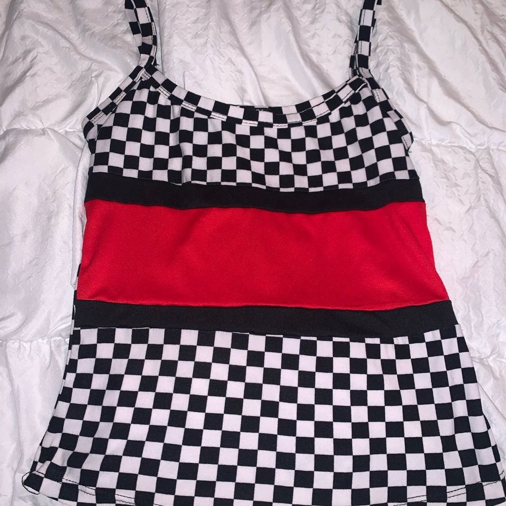 Crop top